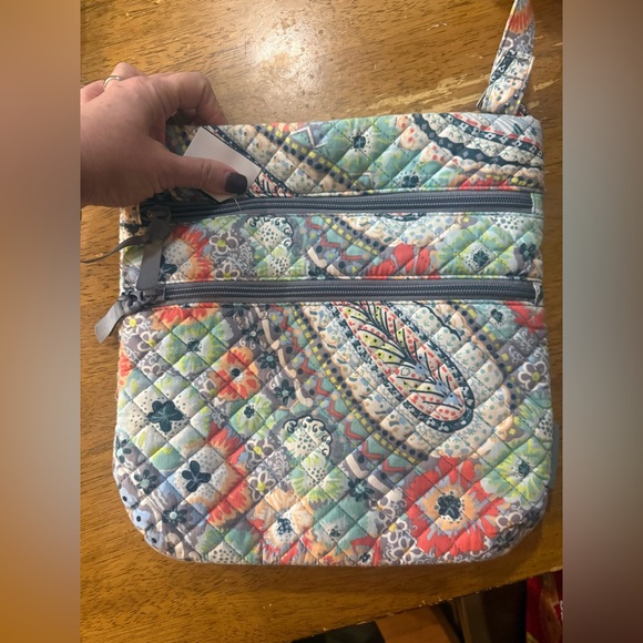 Vera Bradley multi-compartment travel crossbody bag in Citrus Paisley pattern - Picture 2 of 14